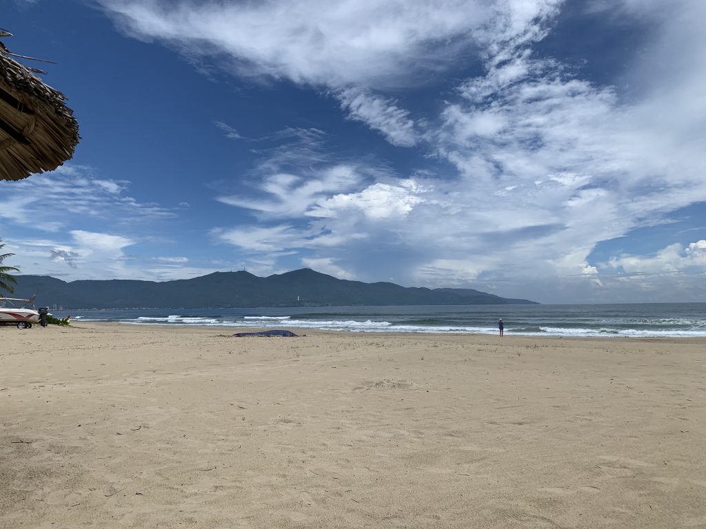 Danang – surfing i złoty smok