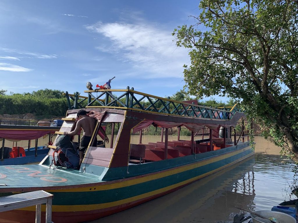 Kambodża – Jadąc do Battambang (łodzią z Siem Reap)