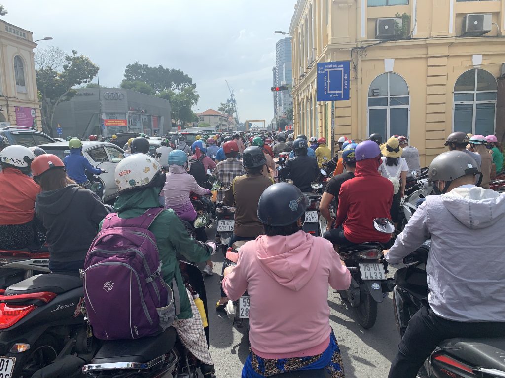 Saigon – miasto motorków